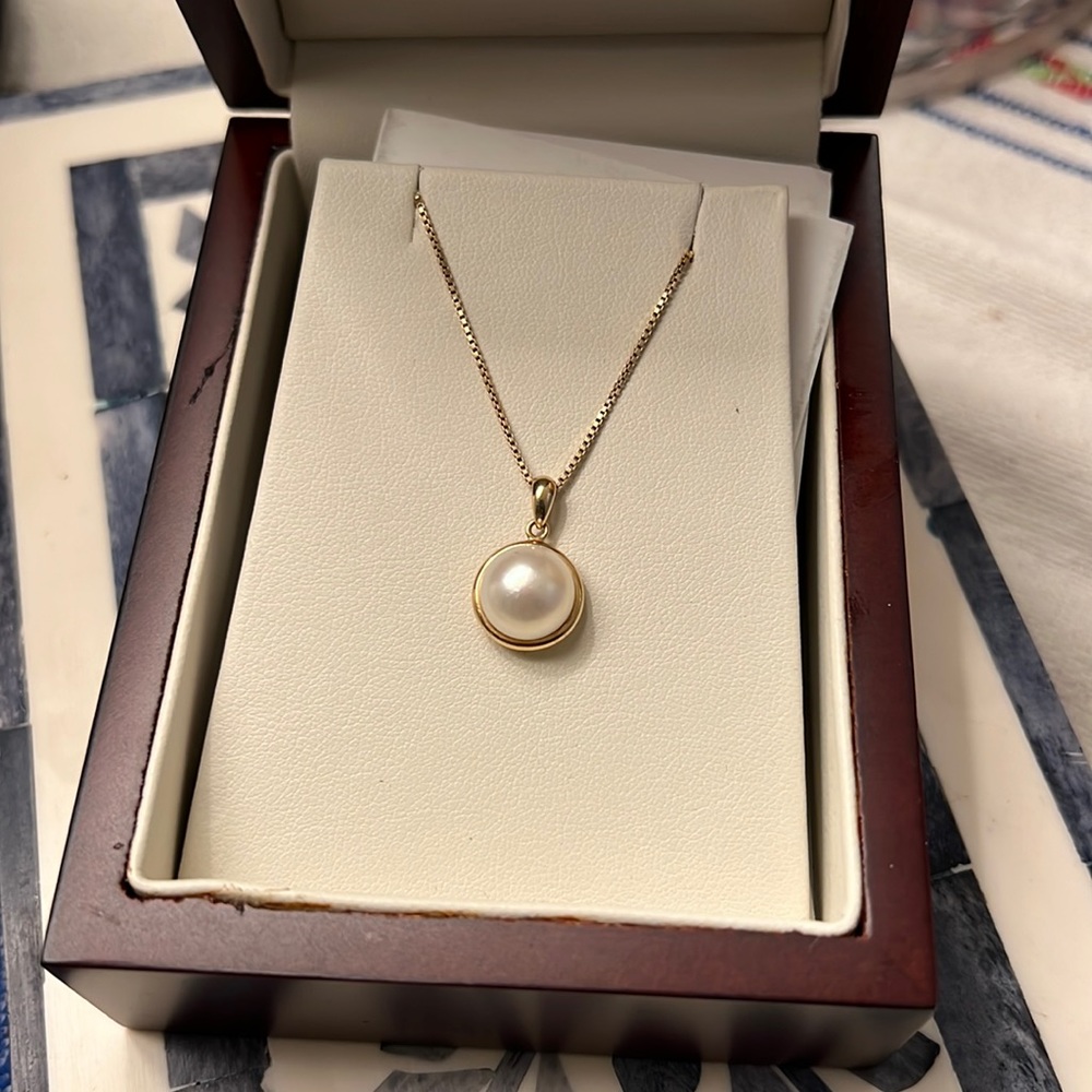 Freshwater Pearl necklace
